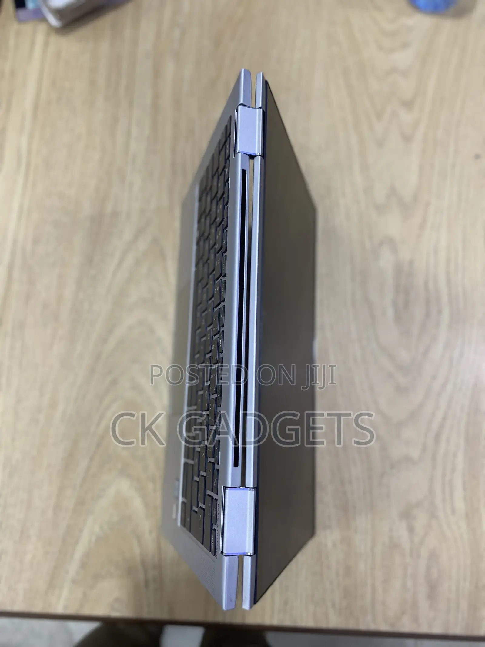 New Laptop HP EliteBook 1030 16GB Intel Core I5 SSD 256GB