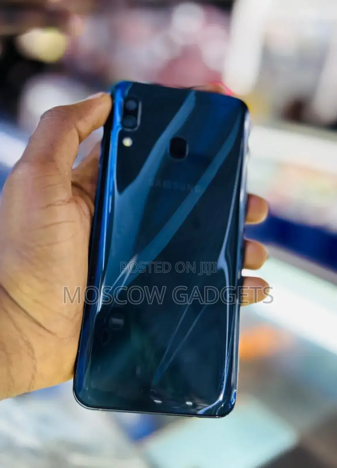 Samsung Galaxy A30 64 GB Black