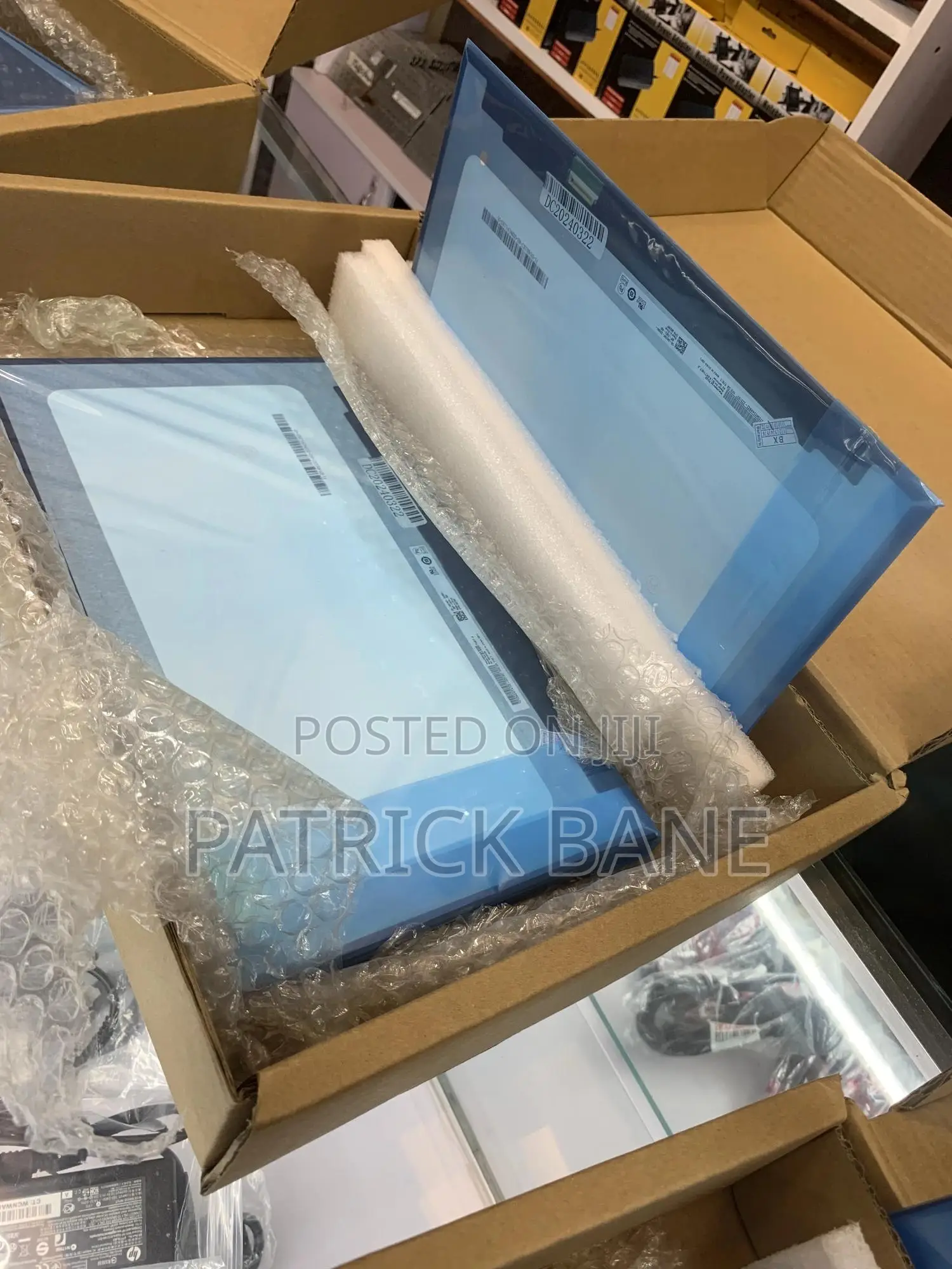 Laptop Screens