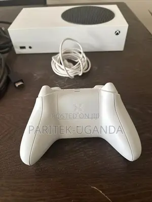 Microsoft Xbox One S