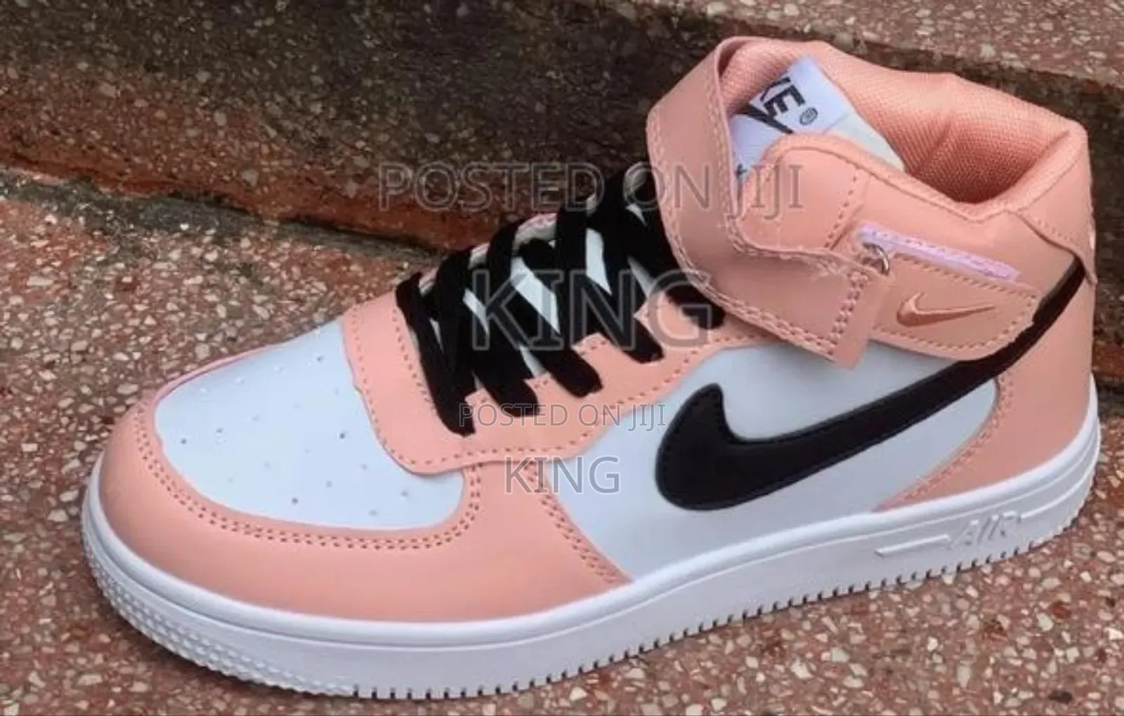 Ladies New Fit Air Force 1 Sneakers