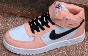 Ladies New Fit Air Force 1 Sneakers