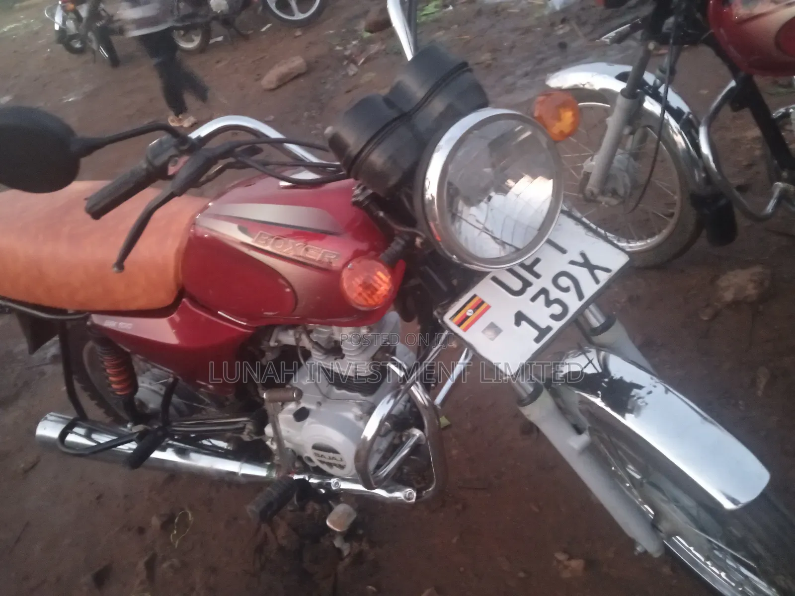 Bajaj Boxer 100 2023 Red