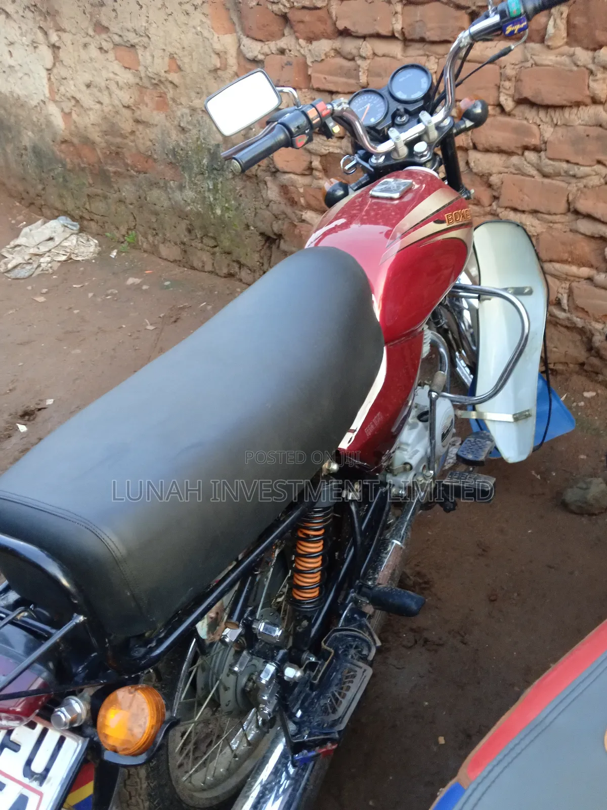 Bajaj Boxer 100 2023 Red