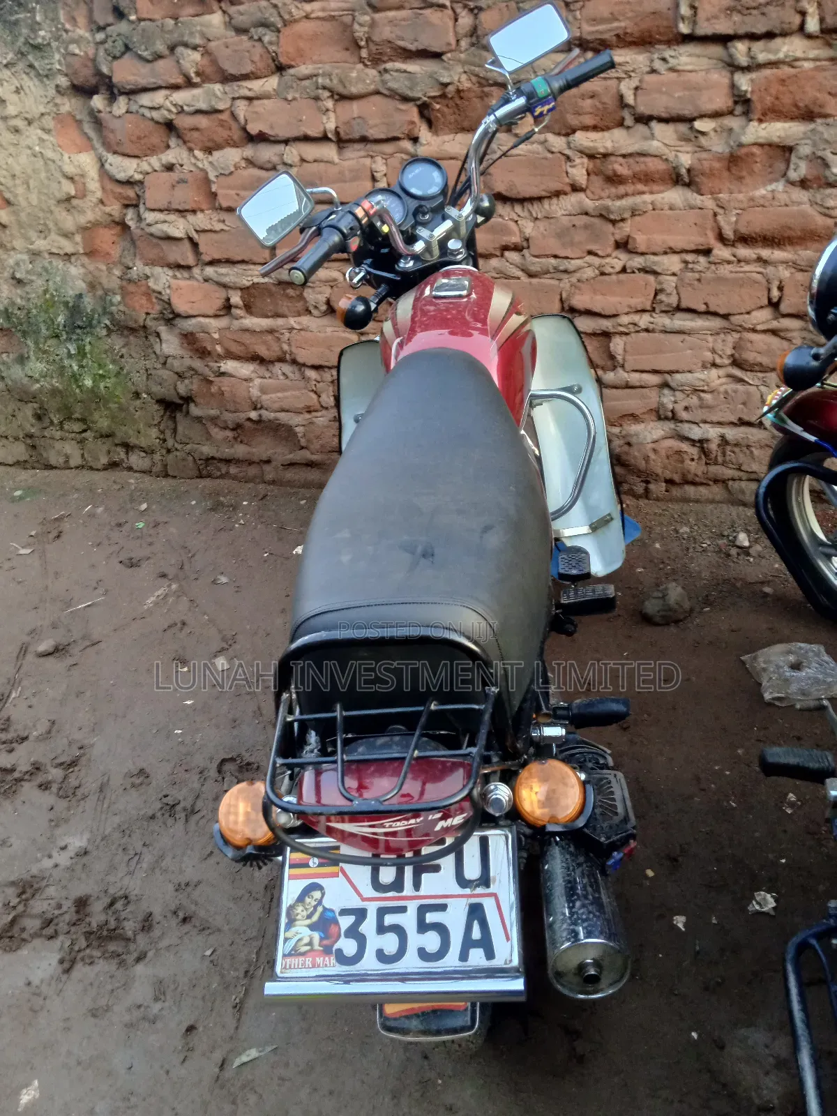 Bajaj Boxer 100 2023 Red
