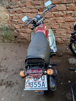 Bajaj Boxer 100 2023 Red