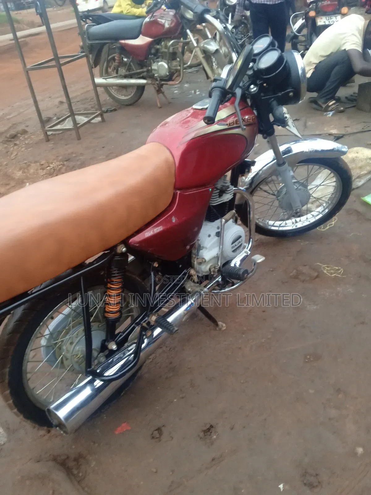 Bajaj Boxer 100 2023 Red