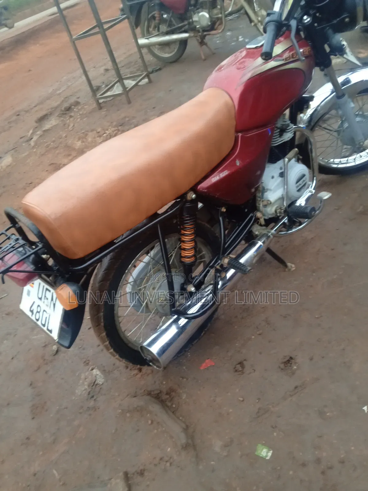 Bajaj Boxer 100 2023 Red
