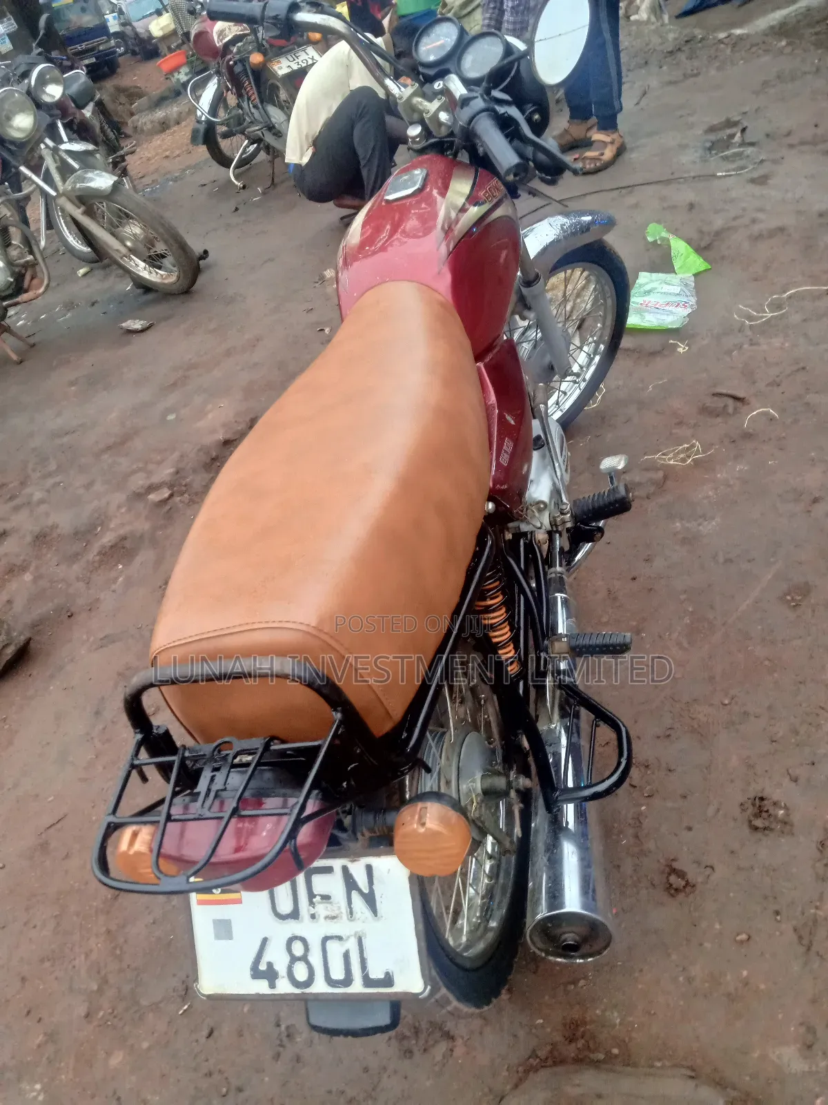 Bajaj Boxer 100 2023 Red