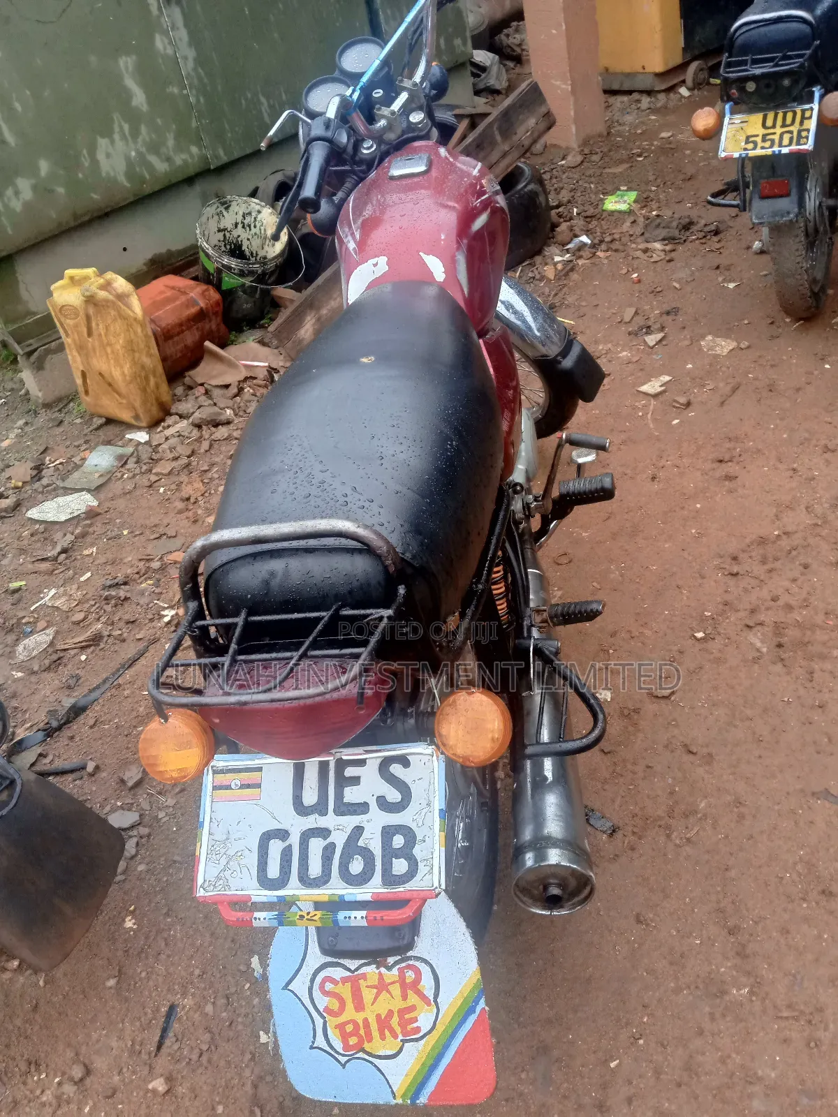 Bajaj Boxer BM100ES 2023 Pink