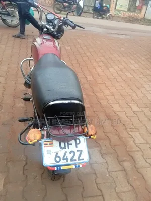 Bajaj Boxer 2023 Red