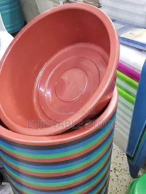 Strong Plastic Basins 1pc