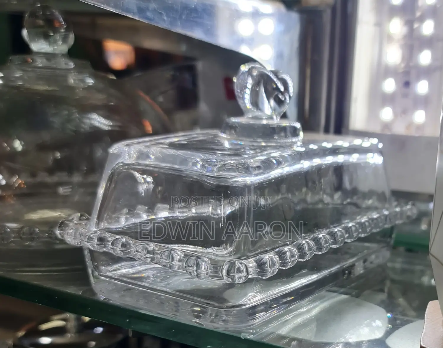 Sqaure Glass Snack Plate With Cover