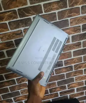 Laptop Dell Latitude 5320 8GB Intel Core I5 SSD 256GB