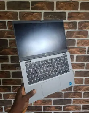 Laptop Dell Latitude 5320 8GB Intel Core I5 SSD 256GB