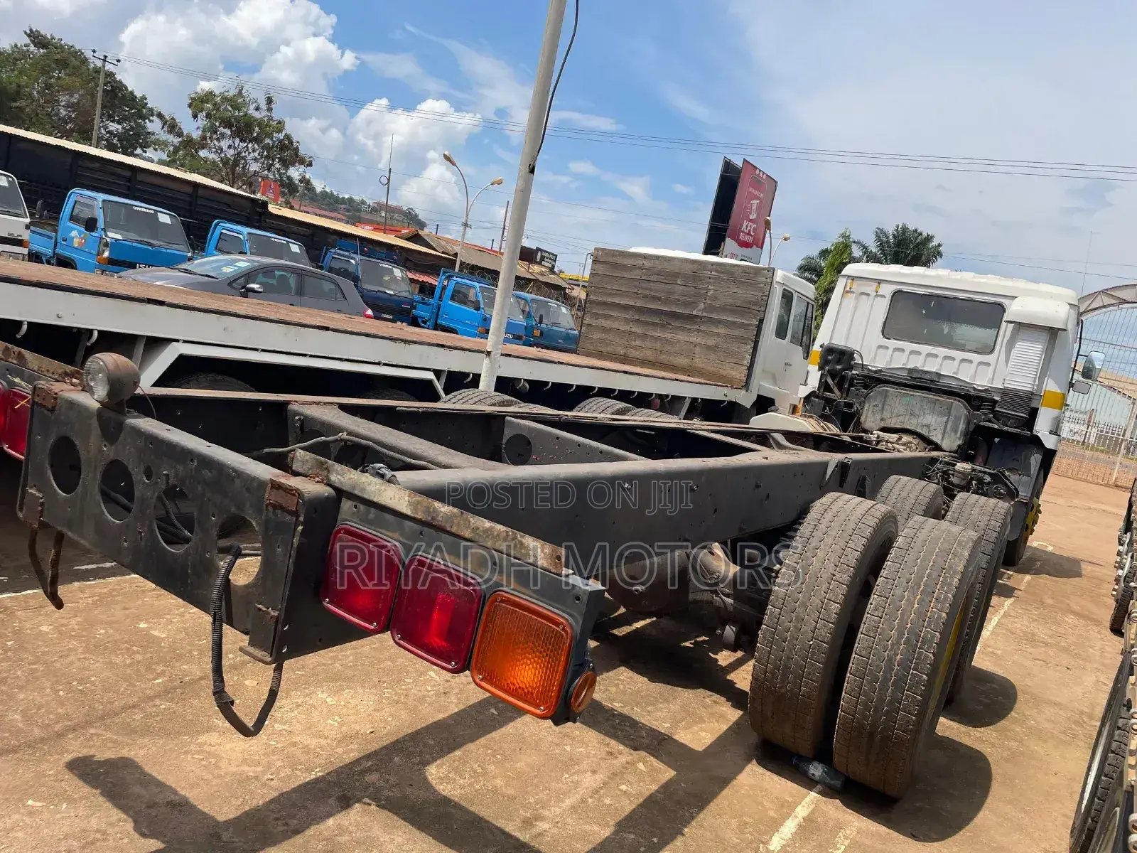 Fuso 10tyres Long Chassis
