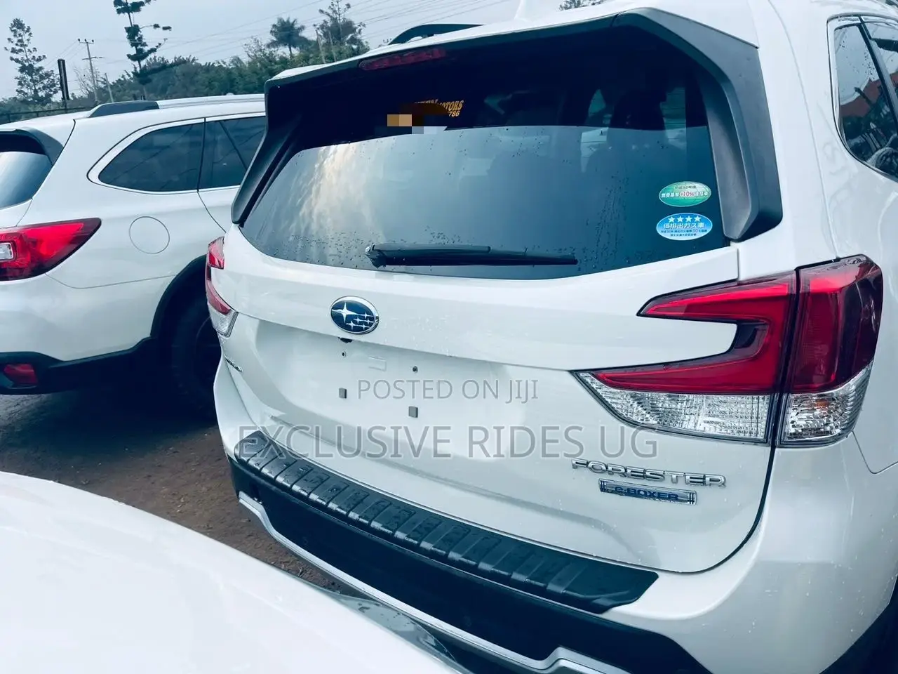 Subaru Forester Premium AWD 2020 White