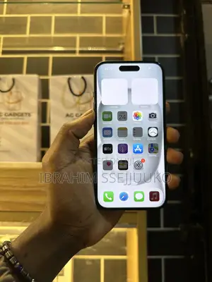 Apple iPhone 15 128 GB Black