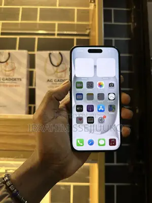 Apple iPhone 15 128 GB Black