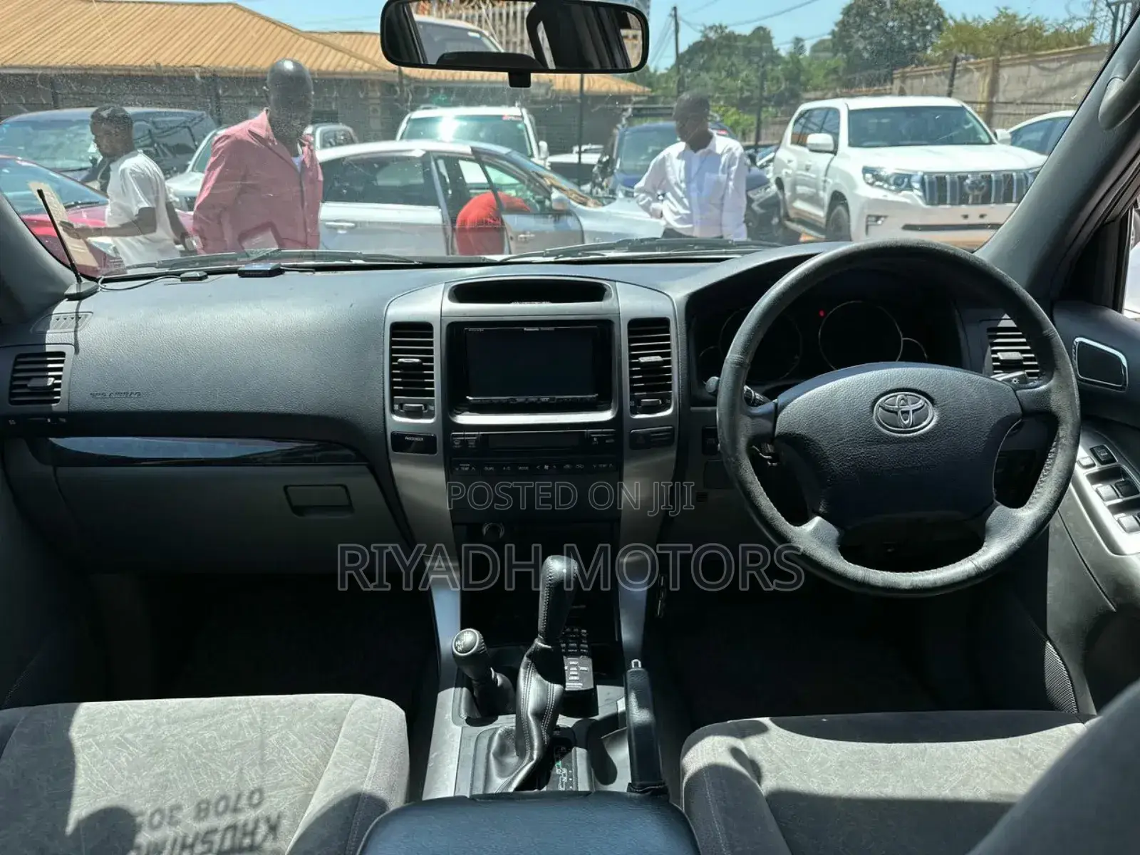 Toyota Land Cruiser Prado 2.7 i 2010 Silver