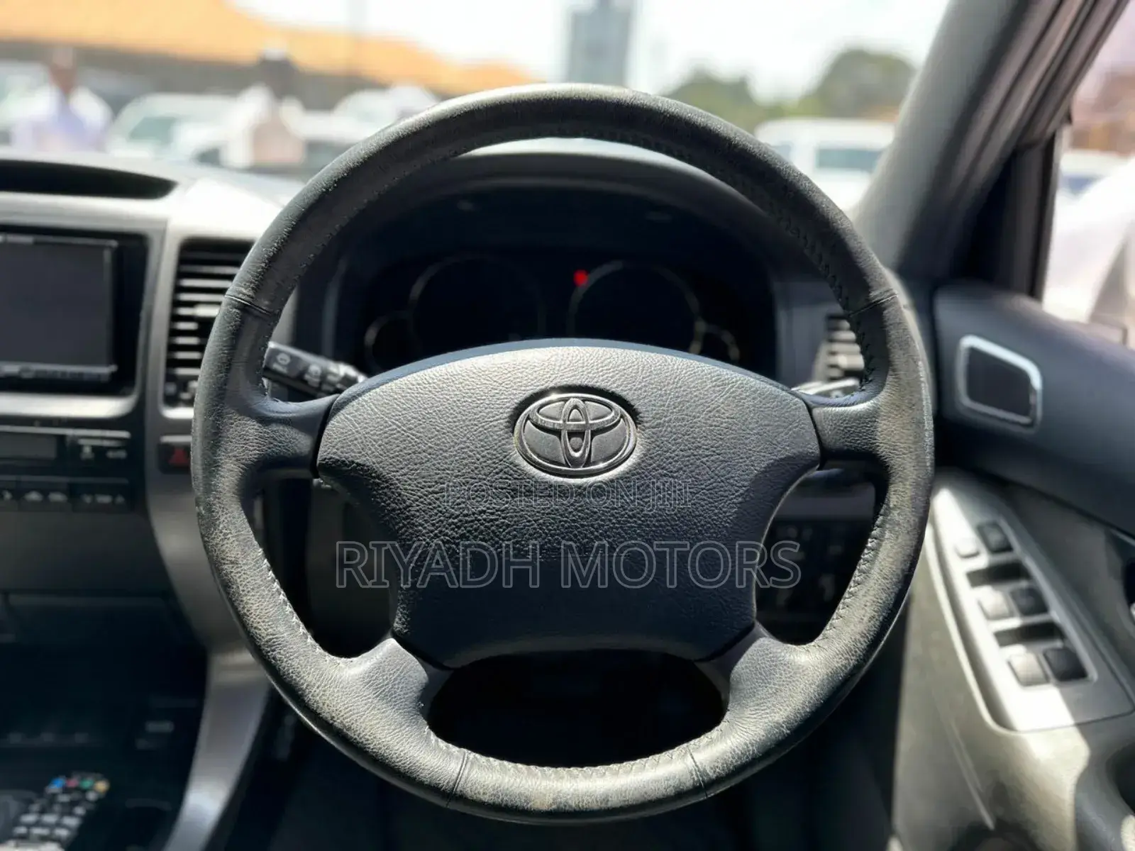 Toyota Land Cruiser Prado 2.7 i 2010 Silver