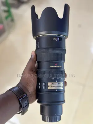 Nikon 70mm-200mm