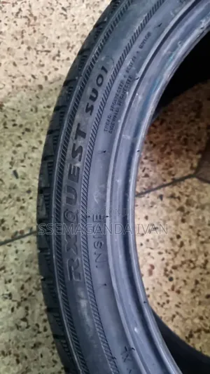 275/40r21 Rxquest