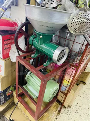 Electric Heavy Duty Commercial Meat Grinder/Mincer