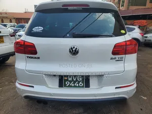 Volkswagen Tiguan 2012 White
