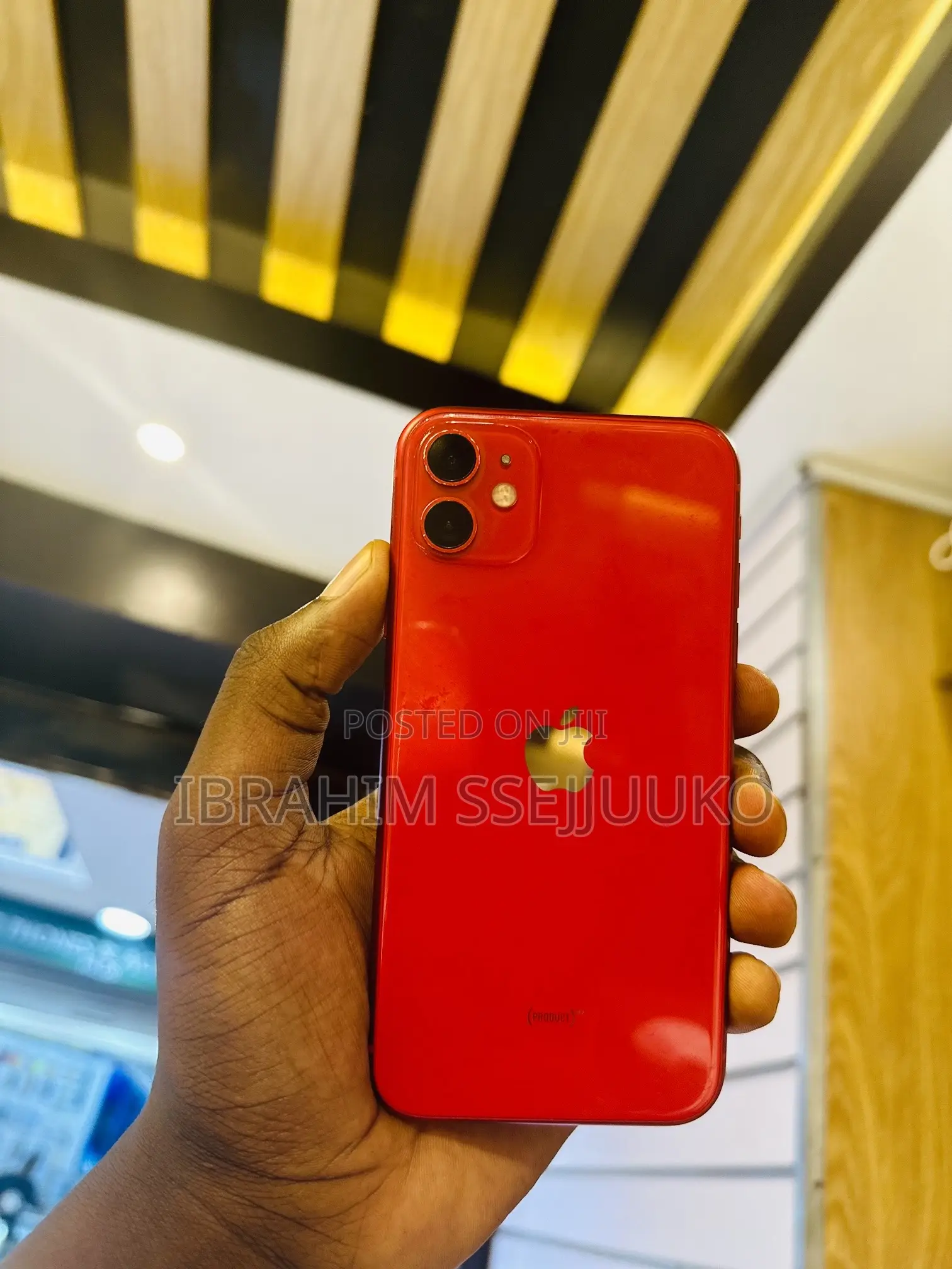 Apple iPhone 11 64 GB Red