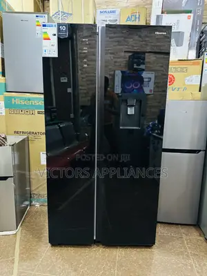 Hisense Side by Side Refrigerator 750L