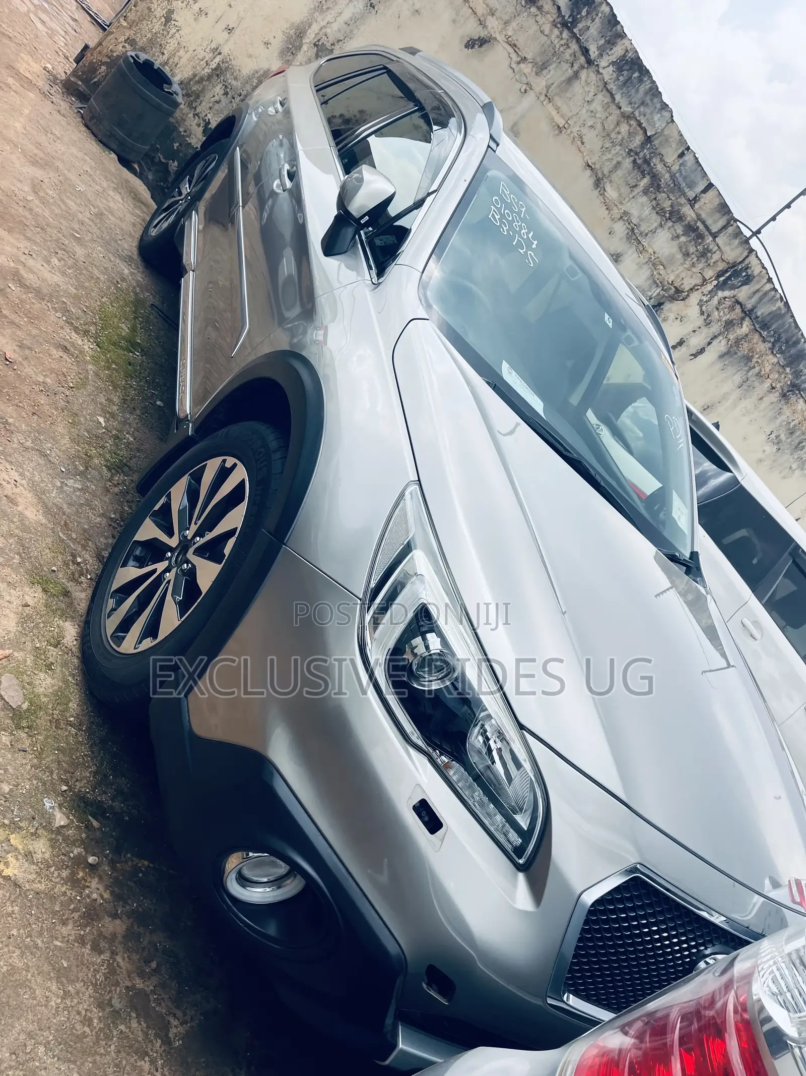 Subaru Outback 2018 Gold