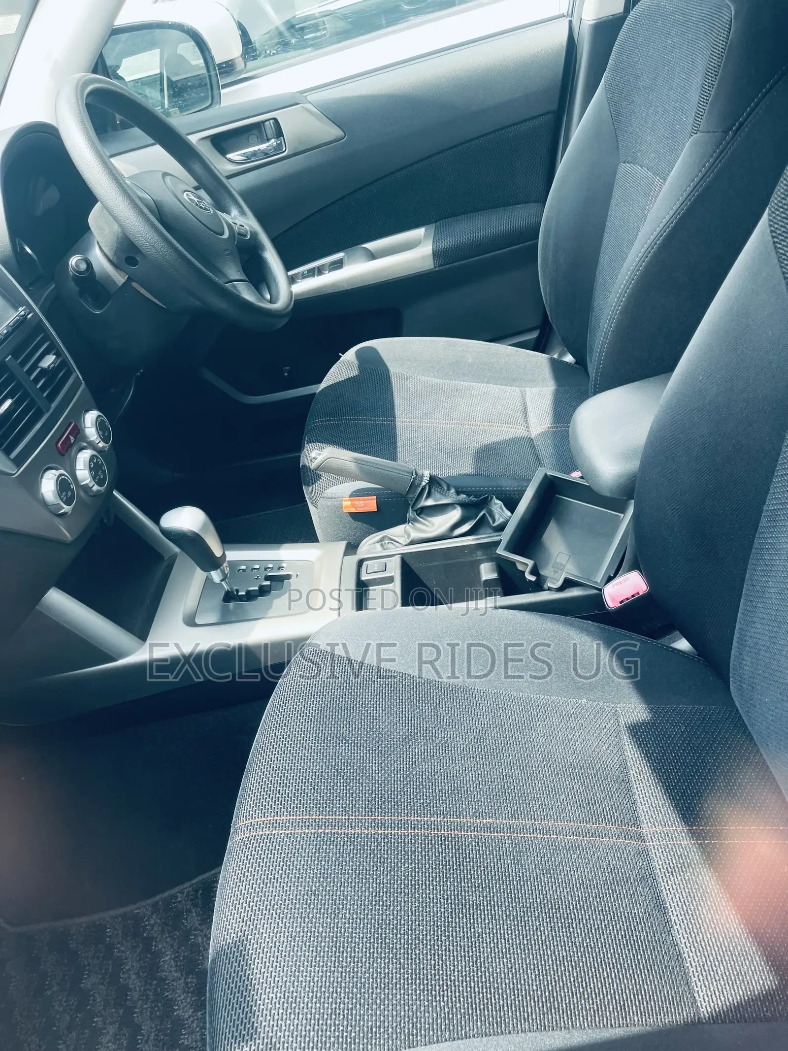 Subaru Forester 2011 Gray