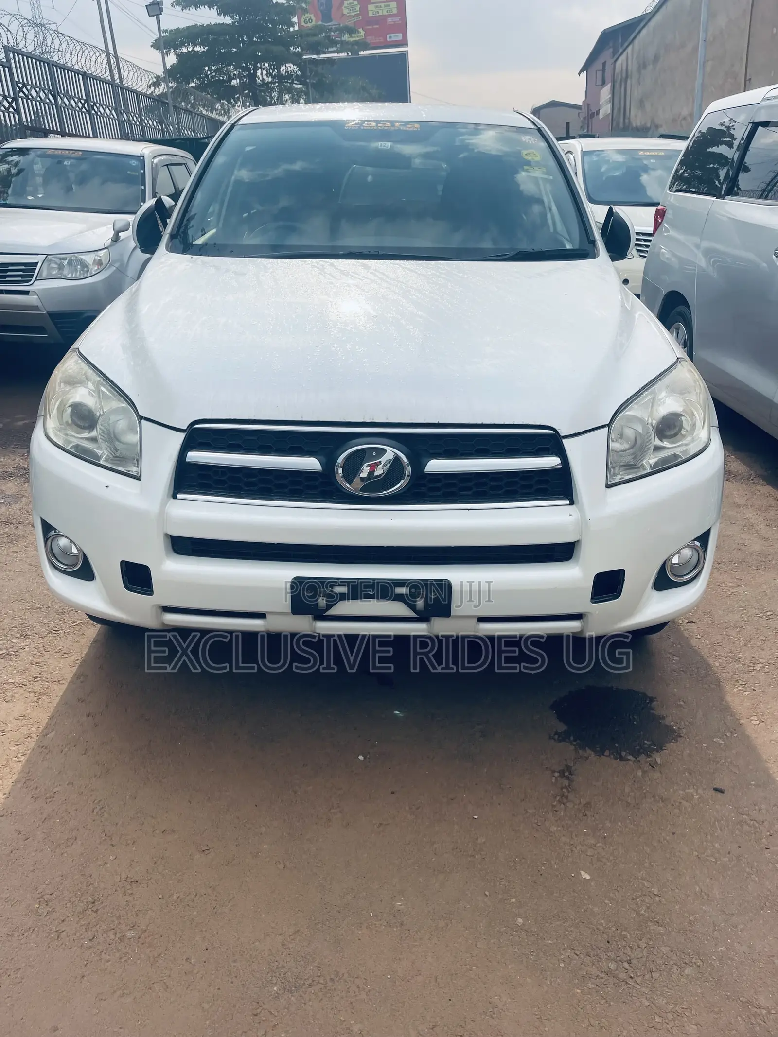 Toyota RAV4 2.5 Limited 4x4 2012 White