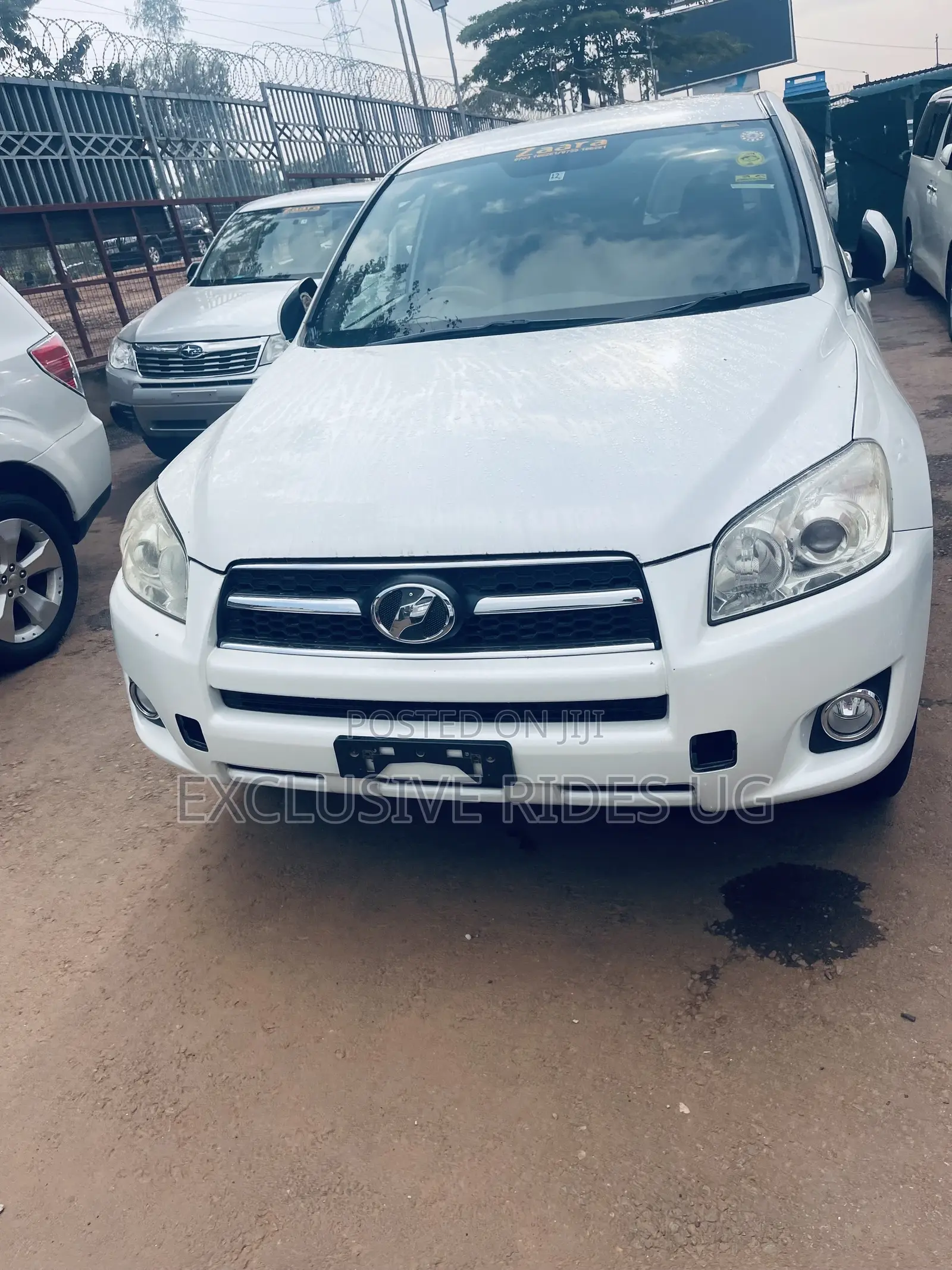 Toyota RAV4 2.5 Limited 4x4 2012 White