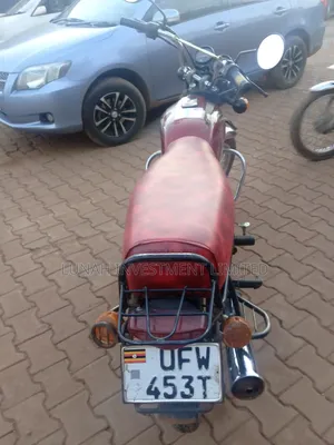Bajaj Boxer 2023 Red