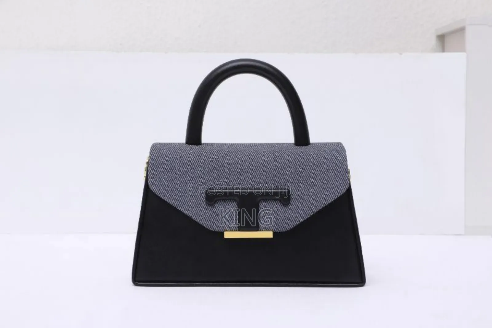 Lux Ladies Black Handbags
