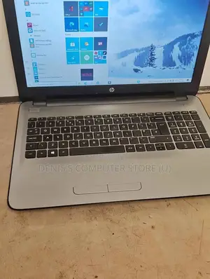Laptop HP 15-Da2933nia 8GB AMD Ryzen 5 HDD 320GB