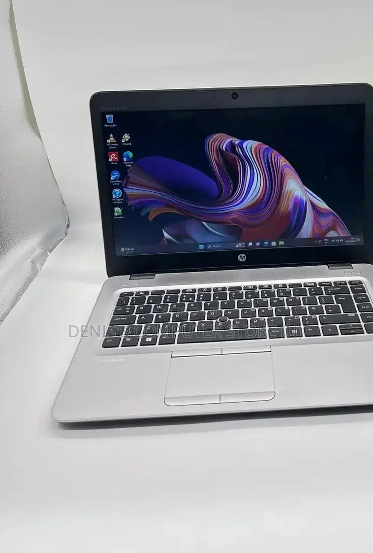 Laptop HP EliteBook 840 G3 8GB Intel Core I5 HDD+SSD 500GB