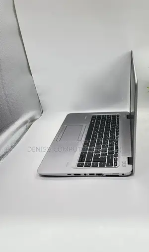 Laptop HP EliteBook 840 G3 8GB Intel Core I5 HDD+SSD 500GB