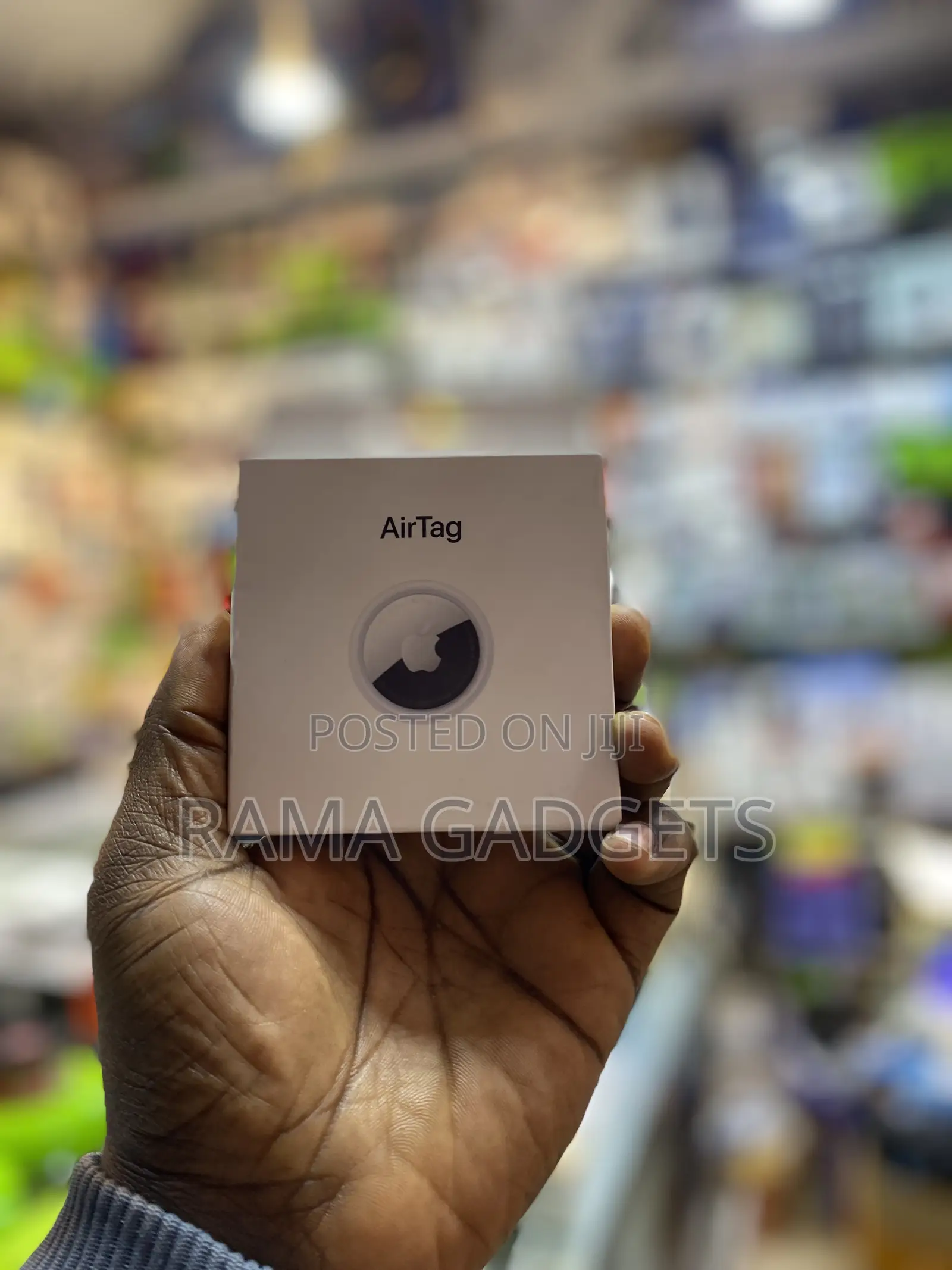 Apple Airtags New (Cheap and Useful)