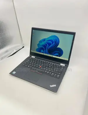 Laptop Lenovo ThinkPad X380 Yoga 8GB Intel Core I5 SSD 256GB