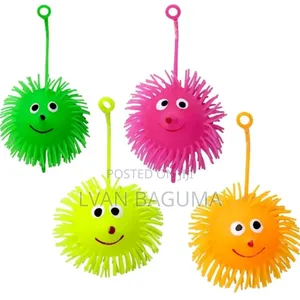 Photo - Lighting Puffer Soft Rubber Ball for Babies