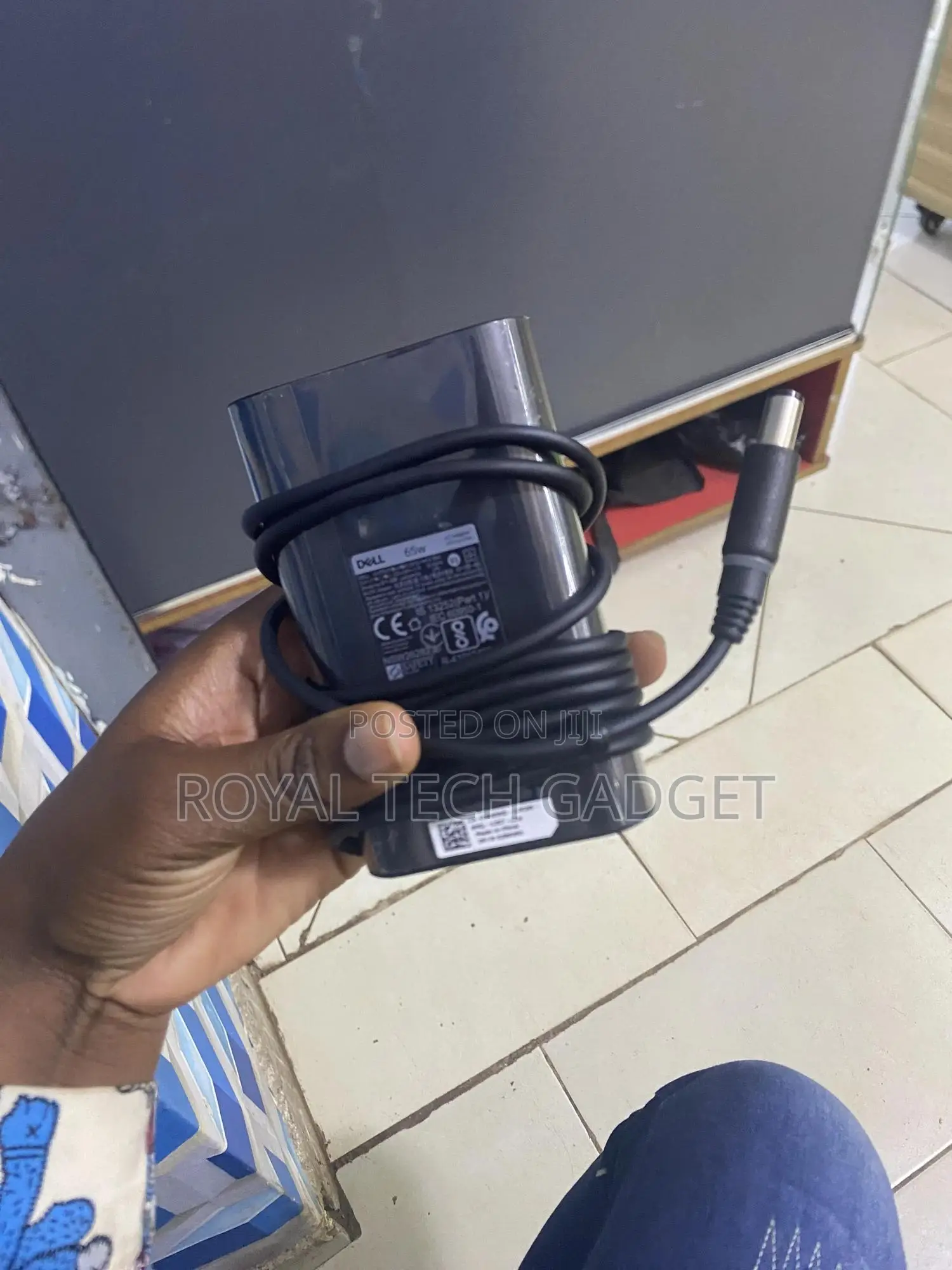 Original Oval Dell Charger, Fast Charger