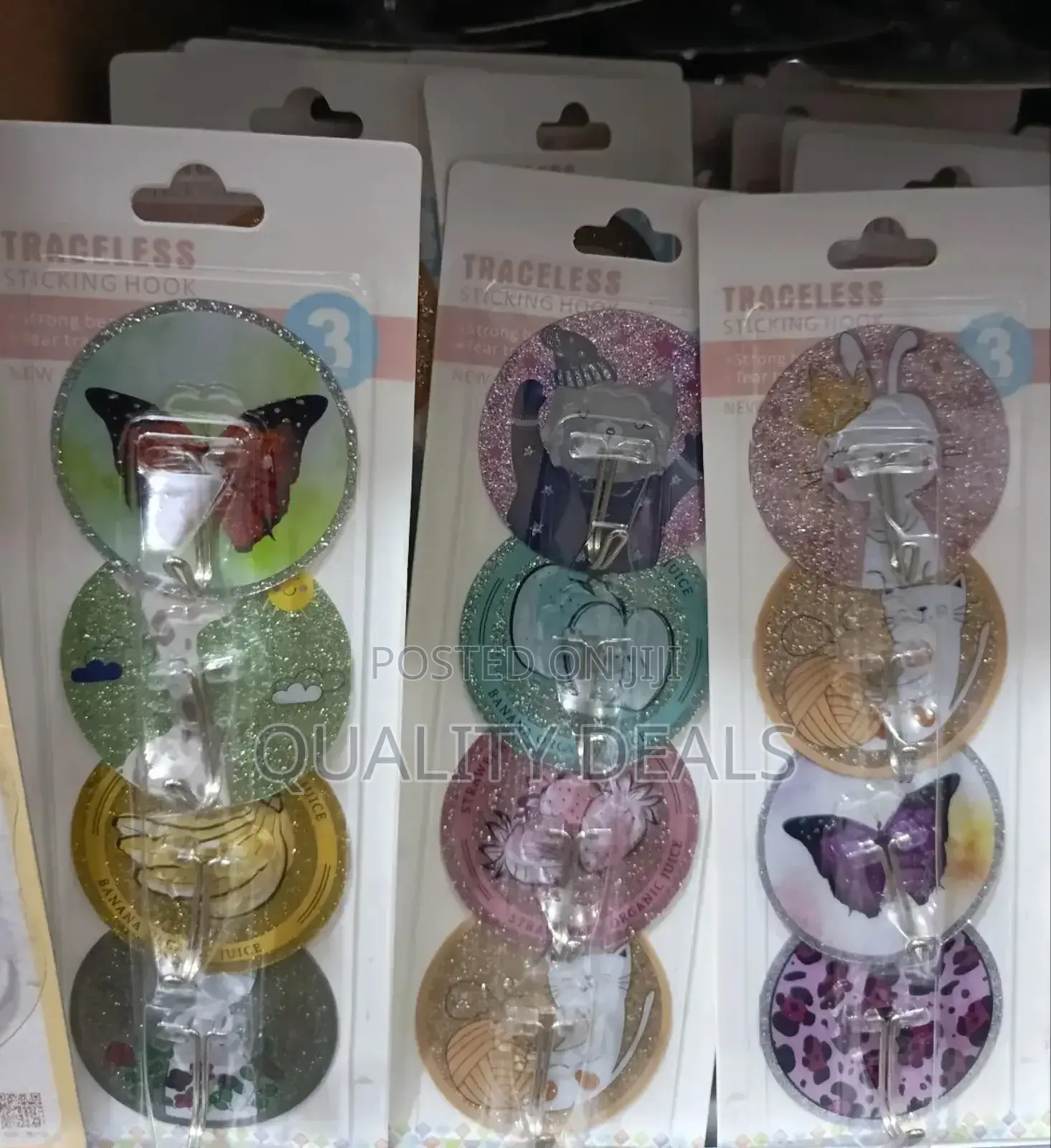 4pcs Wall Traceless Sticking Hooks
