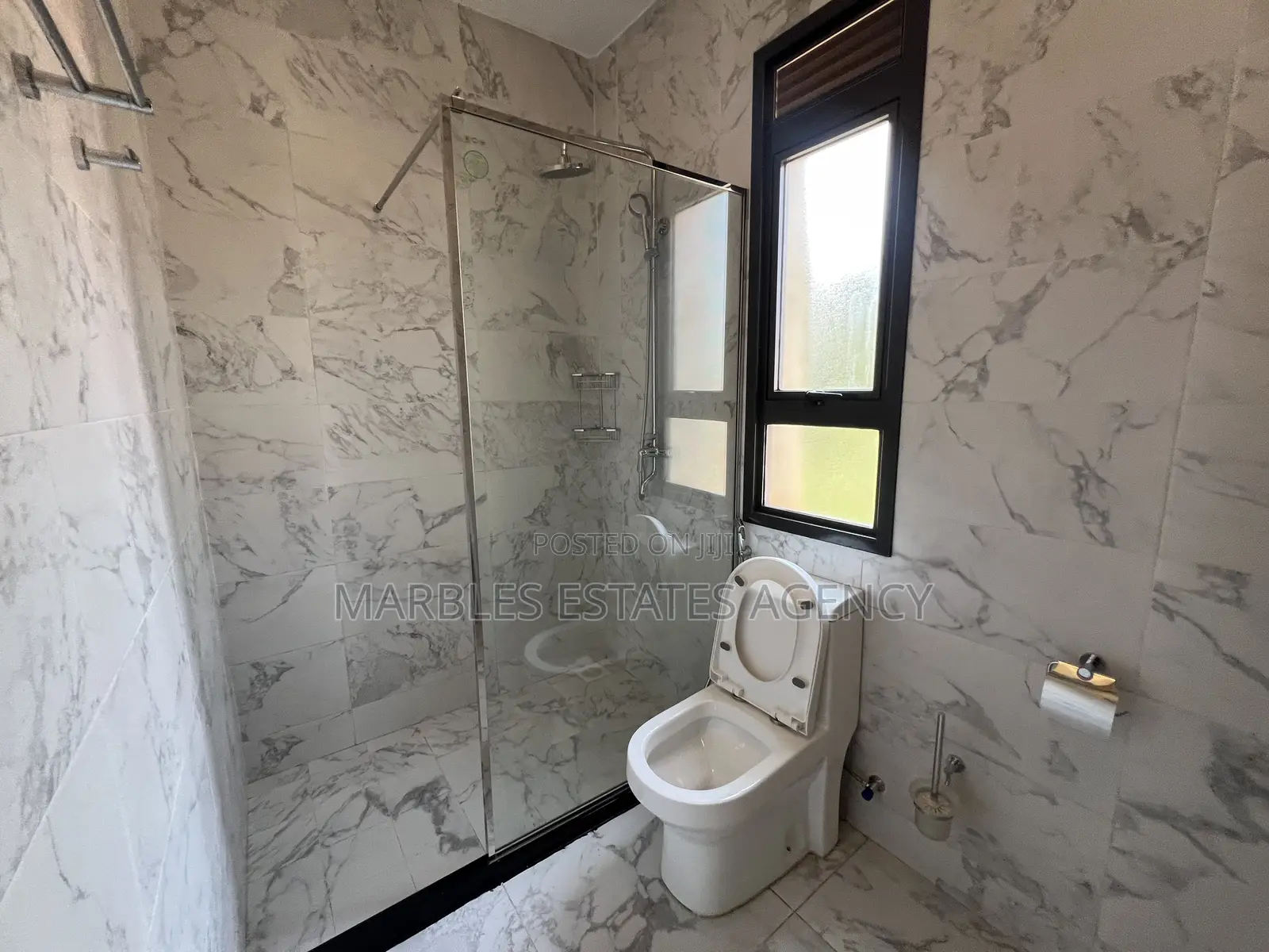 Furnished 4bdrm Apartment in Kololo, Central Division for rent