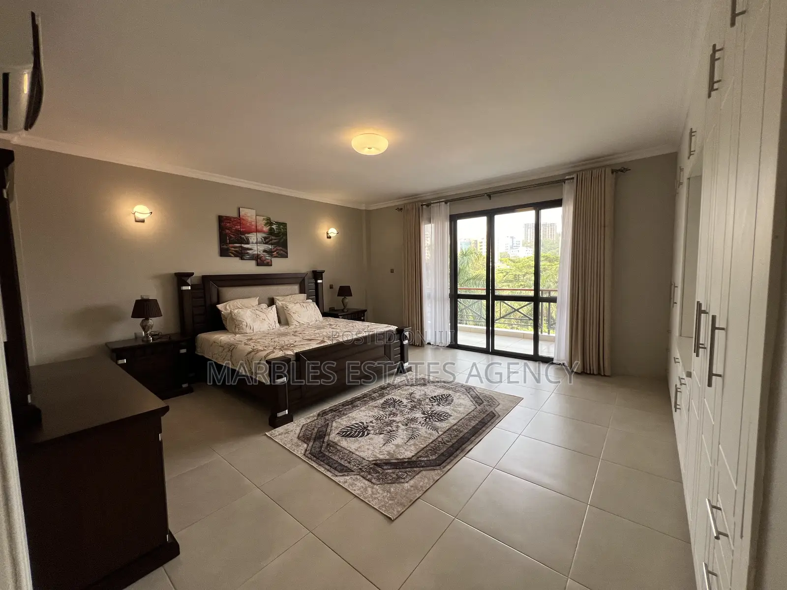 Furnished 4bdrm Apartment in Kololo, Central Division for rent