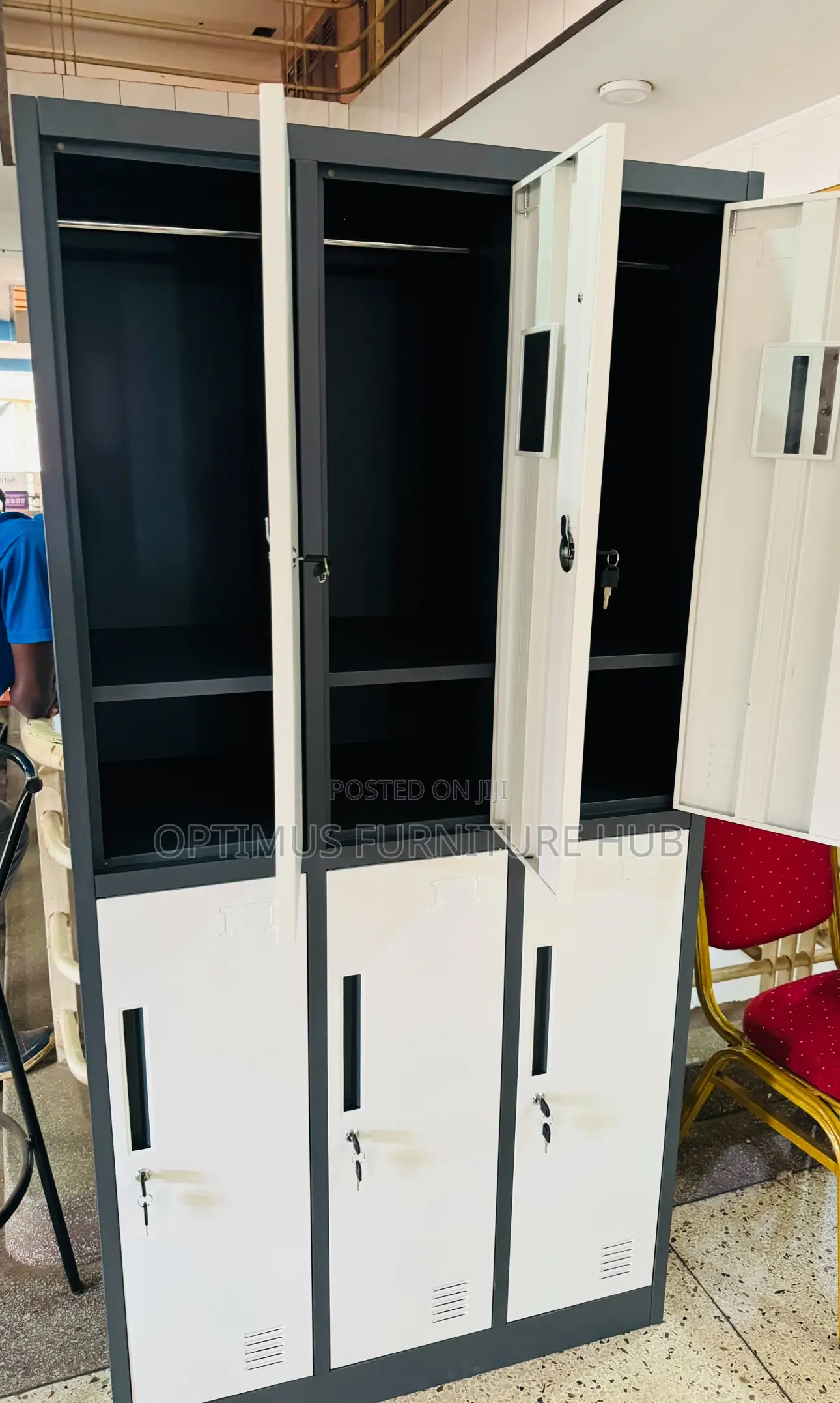Metallic Locker
