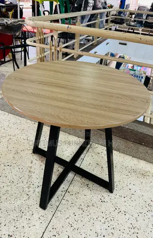 Round Table