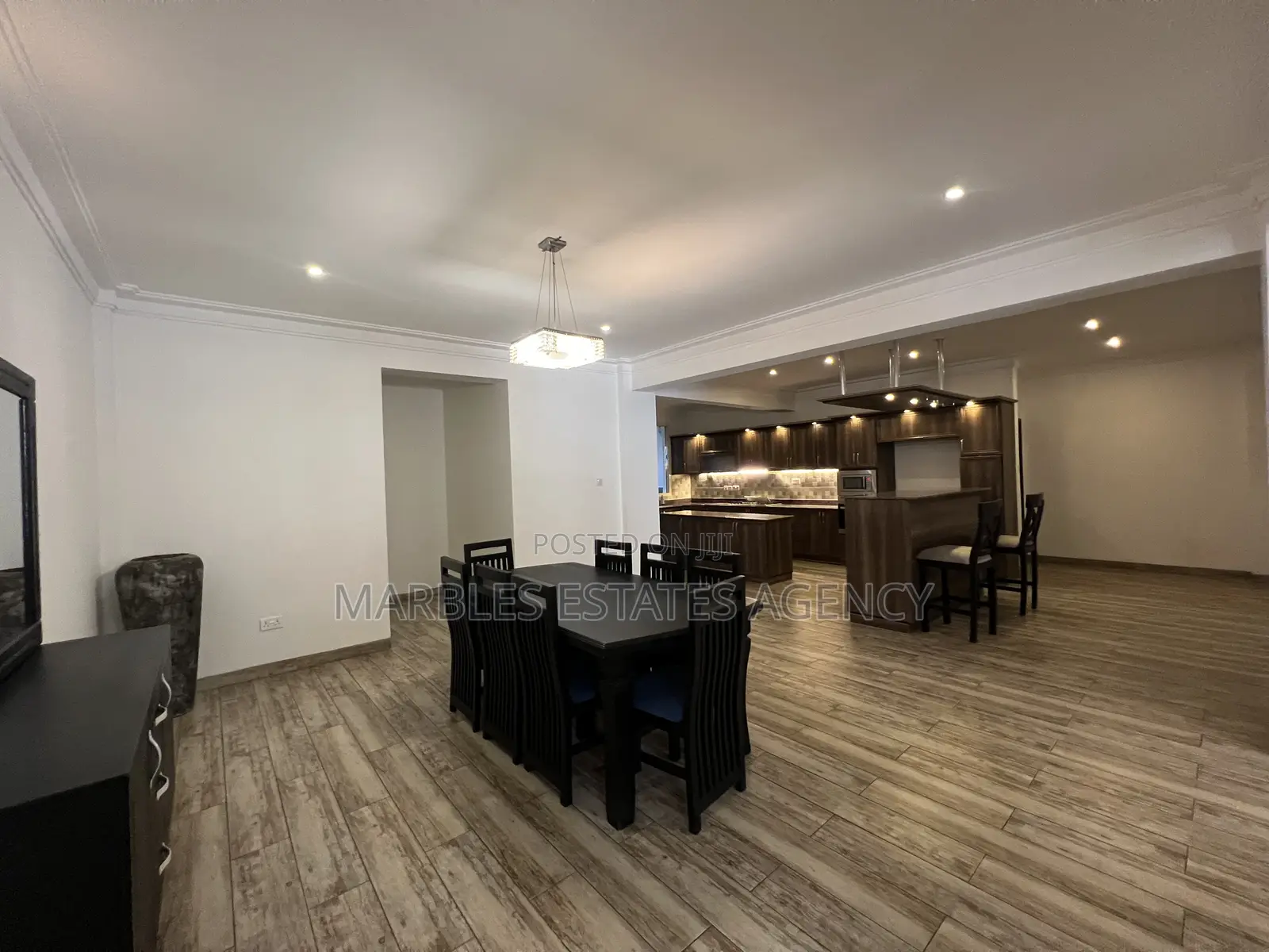 Furnished 3bdrm Apartment in Kololo, Central Division for rent